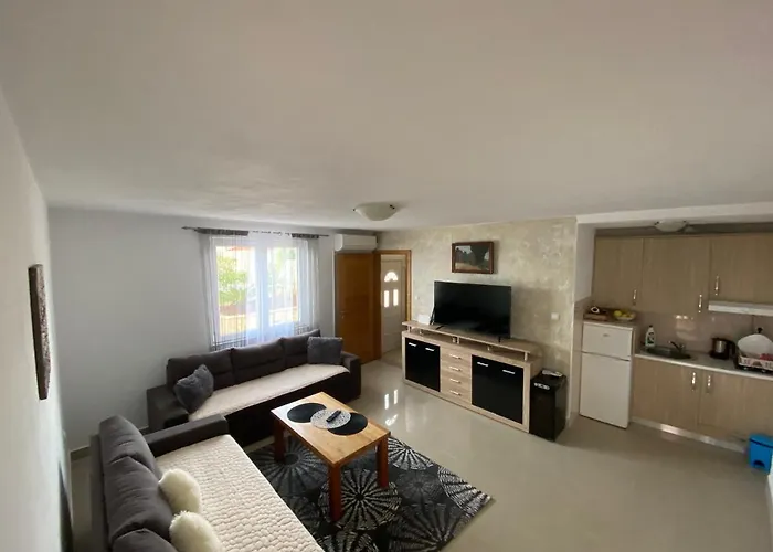 Cerim Holiday home