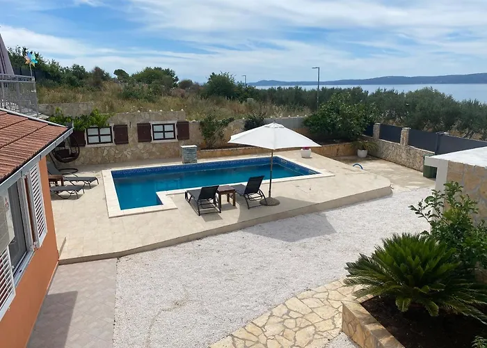 Holiday home Cerim Trogir